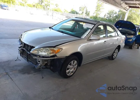 2004 Toyota Camry Le из США, поврежденный, VIN 4T1BE32K74U919160